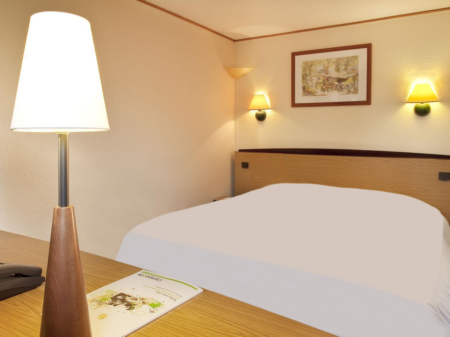 แคมพาไนล์ โฮเต็ล แอนด์ เรสเทอรองค์ เดล์ฟท์ Hotel เดลฟท์ ภายนอก รูปภาพ